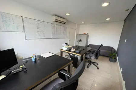 Sala Comercial com 9 Quartos para alugar, 250m² no Itaim Bibi, São Paulo
