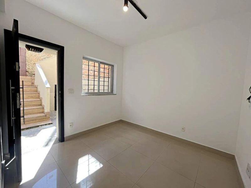 Apartamento com 2 quartos — Funcionários, Belo Horizonte