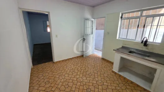 Casa com 1 Quarto para alugar, 40m² no Vila Isolina Mazzei, São Paulo
