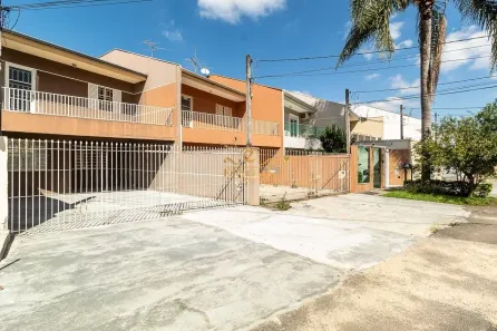 Sobrado com 3 Quartos à venda, 102m² no Fazendinha, Curitiba