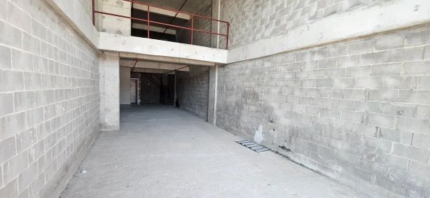 Ponto Comercial à venda, 148m² no Imbetiba, Macaé