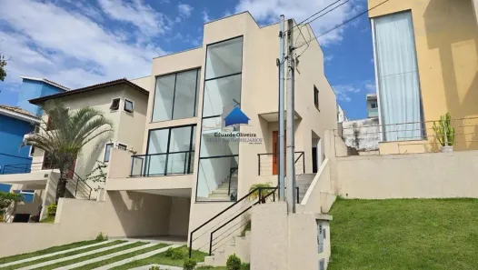 Casa de Condomínio com 3 Quartos à venda, 300m² no Jardim Caiapiá, Cotia