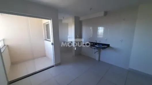 Apartamento com 2 Quartos para alugar, 50m² no Gávea, Uberlândia
