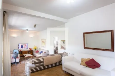 Casa com 5 Quartos à venda, 241m² no Santo Antônio, Belo Horizonte