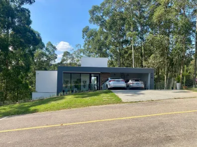 Casa de Condomínio com 5 Quartos à venda, 300m² no Serra dos Lagos (Jordanésia), Cajamar