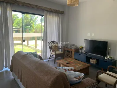 Sobrado com 3 Quartos à venda, 122m² no Ibiraquera, Imbituba
