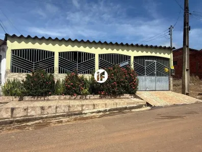 Casa com 3 Quartos à venda, 180m² no Xavier Maia, Rio Branco