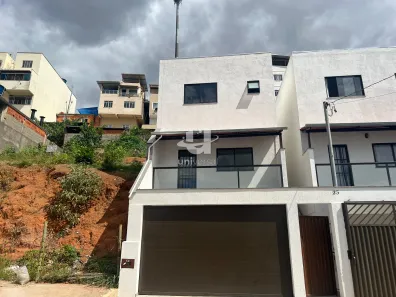 Casa com 3 Quartos à venda, 145m² no Fontesville, Juiz de Fora
