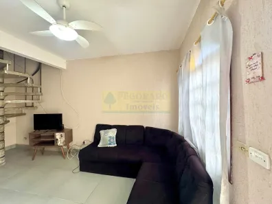 Sobrado com 2 Quartos à venda, 75m² no Loteamento Balneário Camburi, Caraguatatuba