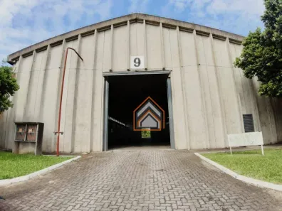 Galpão/Depósito/Armazém para alugar, 1800m² no Passos dos Ferreiros, Gravataí