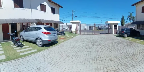 Sobrado com 2 Quartos à venda, 64m² no Estância Suíça, Serra Negra