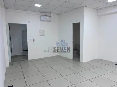 Sala Comercial para venda ou aluguel, 32m² no Centro, Bauru