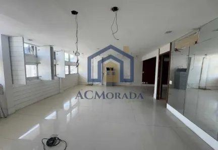 Sala Comercial à venda, 198m² no Leme, Rio de Janeiro
