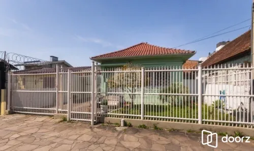 Casa com 4 Quartos à venda, 350m² no Tristeza, Porto Alegre