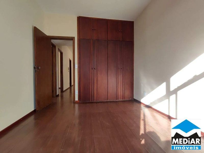 Apartamento com 3 quartos — Fernão Dias, Belo Horizonte