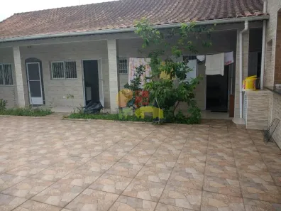 Casa com 3 Quartos à venda, 168m² no Tupi, Praia Grande