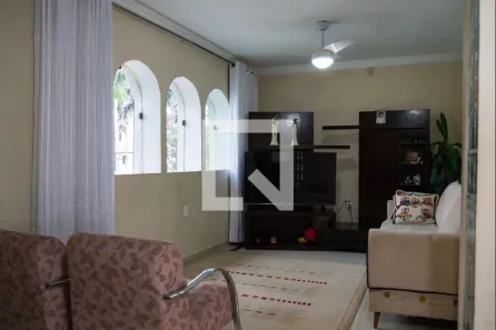 Casa com 5 Quartos à venda, 500m² no Vila Gilda, Santo André