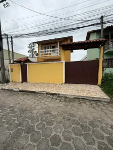 Casa de Condomínio com 2 Quartos para alugar, 100m² no Ampliação, Itaboraí
