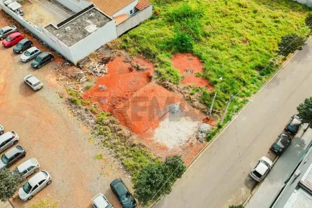 Lote/Terreno à venda, 250m² no , Araçoiaba da Serra