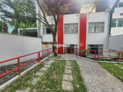 Prédio Comercial com 1 Quarto para alugar, 736m² no Barra Olímpica, Rio de Janeiro