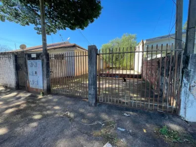 Casa com 3 Quartos para alugar, 70m² no Vila Morangueira, Maringá