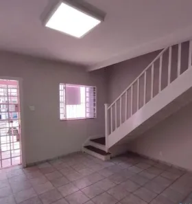 Casa com 2 Quartos à venda, 200m² no Sumaré, São Paulo
