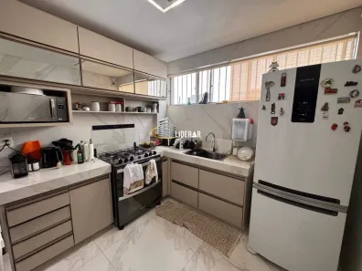 Apartamento com 3 Quartos para alugar, 95m² no Santa Tereza, Belo Horizonte