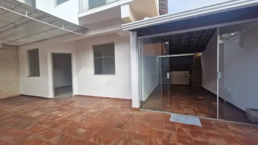 Casa com 3 Quartos à venda, 90m² no Jardim Brasília, Betim