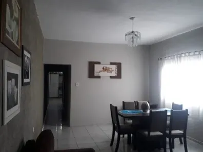 Casa com 5 Quartos à venda, 250m² no Jardim Cibele, Carapicuíba