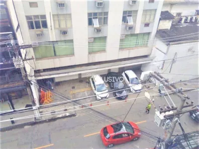 Sala Comercial à venda, 120m² no Centro, Niterói