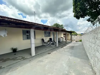 Casa com 2 Quartos à venda, 175m² no Nova Jaguariúna, Jaguariúna