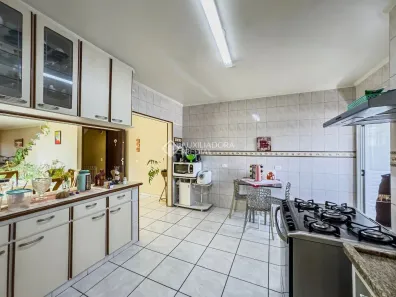 Sobrado com 3 Quartos à venda, 289m² no Jardim do Estádio, Santo André