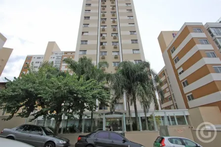 Apartamento com 2 Quartos para alugar, 68m² no Centro, Florianópolis
