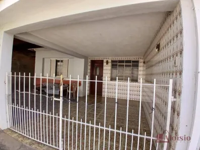 Casa com 3 Quartos à venda, 250m² no Campos Elíseos, Taubaté