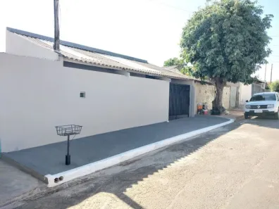 Casa com 2 Quartos à venda, 65m² no Núcleo Habitacional Helena Bernardes, Marília