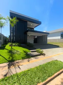Casa de Condomínio com 4 Quartos à venda, 218m² no Jardins Capri, Senador Canedo