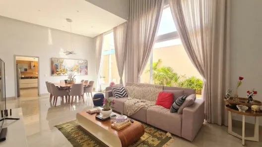 Apartamento com 3 Quartos à venda, 267m² no Jardim Primavera, Trindade