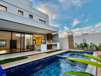 Casa de Condomínio com 3 Quartos à venda, 199m² no Jardins Capri, Senador Canedo