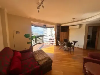Apartamento com 2 Quartos para alugar, 101m² no Centro, Florianópolis