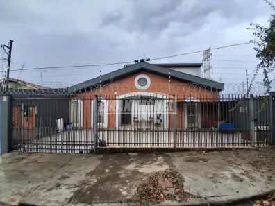 Casa com 3 Quartos à venda, 240m² no Jardim Sandra, Sorocaba