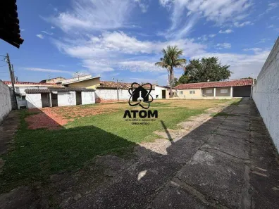 Fazenda/Sítio com 3 Quartos à venda, 110m² no Piracangaguá, Taubaté