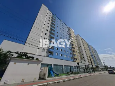 Apartamento com 2 Quartos para alugar, 67m² no Areias, São José