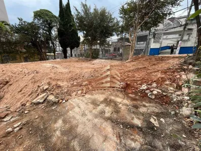 Lote/Terreno à venda, 680m² no Penha de França, São Paulo