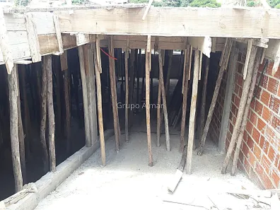 Lote/Terreno à venda, 260m² no Santa Cecília, Juiz de Fora
