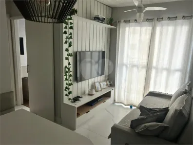 Apartamento com 2 Quartos à venda, 47m² no Jardim Santa Emília, São Paulo