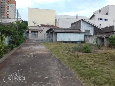 Casa com 3 Quartos à venda, 180m² no Vila Ziober, Londrina