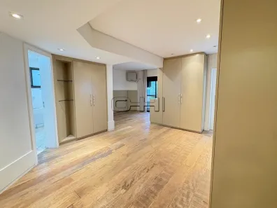 Apartamento com 3 Quartos à venda, 220m² no Itaim Bibi, São Paulo