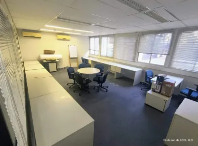 Sala Comercial para alugar, 80m² no Itaim Bibi, São Paulo
