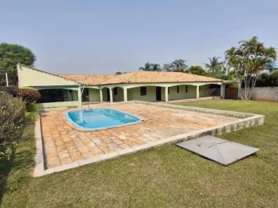 Fazenda/Sítio com 5 Quartos à venda, 370m² no Varejão, Itu