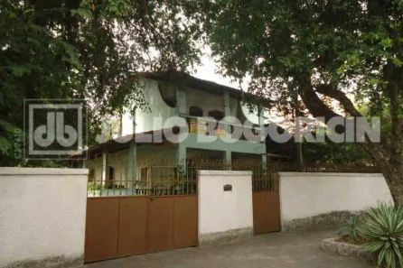 Lote/Terreno à venda, 1840m² no Vila Valqueire, Rio de Janeiro